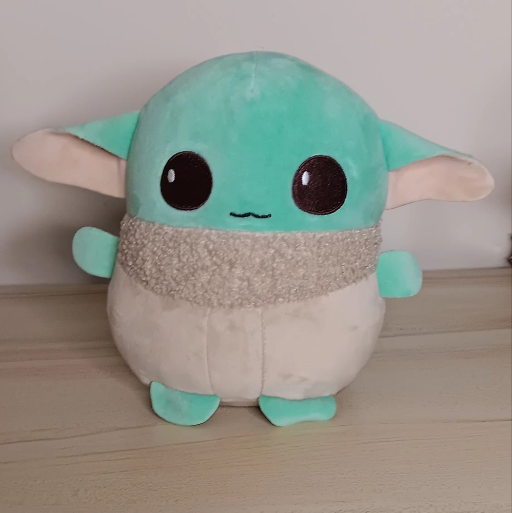 Star Wars The Mandalorian Grogu Baby Yoda Plush 7" Soft & Cuddly Squishmallow